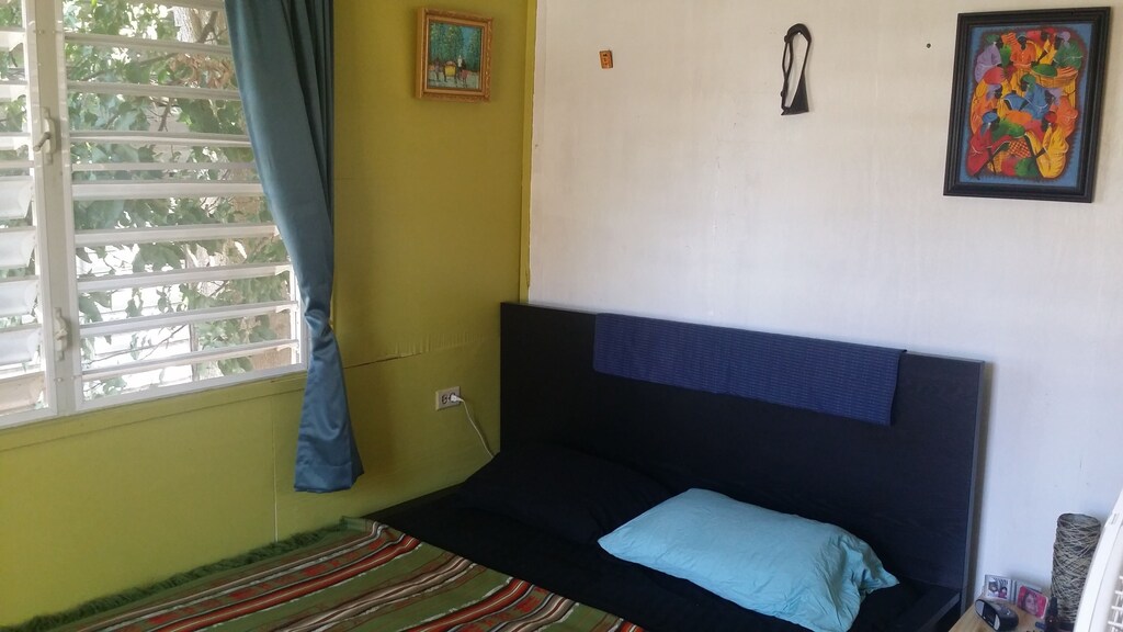vrbo ponce puerto rico | a quaint three-bedroom home