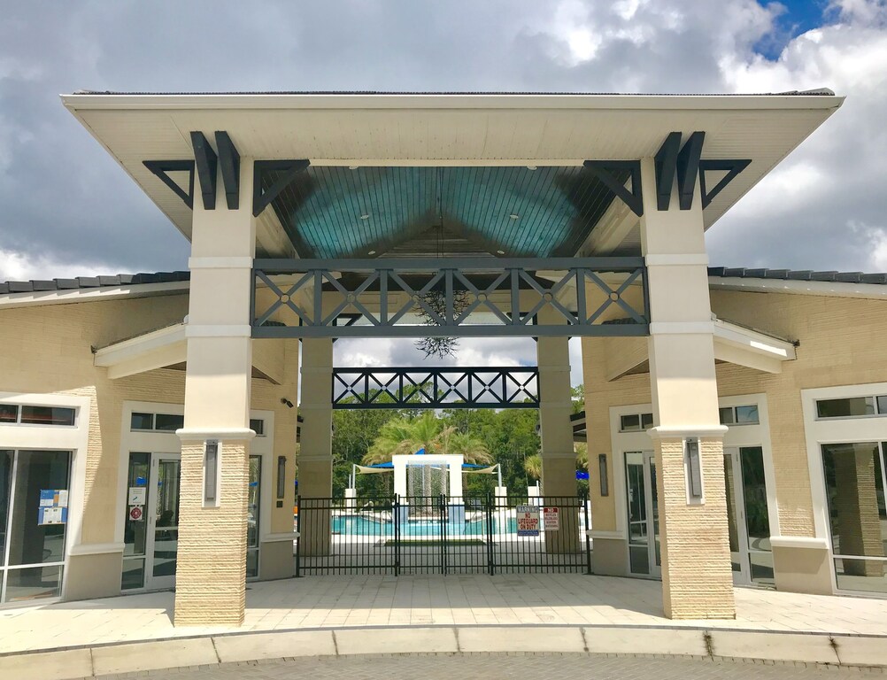 chic home with resort clubhouse access
