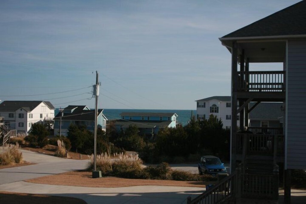 charming 1950s seaside cottage for seven
