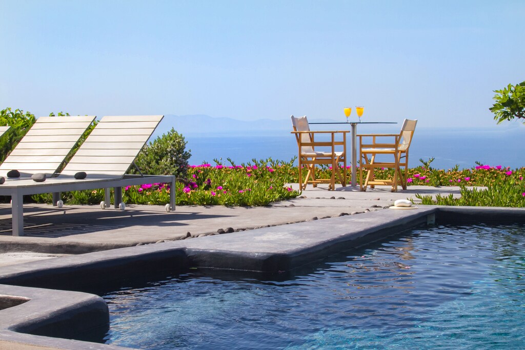 stunning oia cave house
