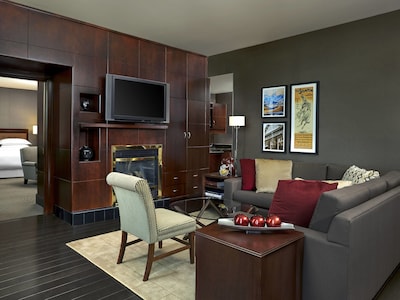 Sheraton Suites Calgary Eau Claire Eau Claire