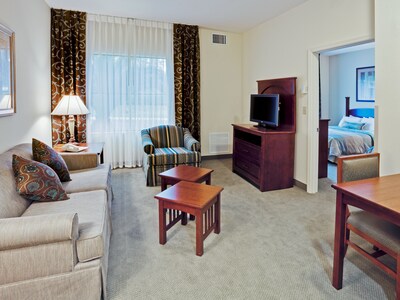 Staybridge Suites Orlando Airport South Southeast Orlando