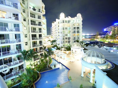 Phoenician Resort Near Gold Coast Convention And Exhibition Centre Broadbeach