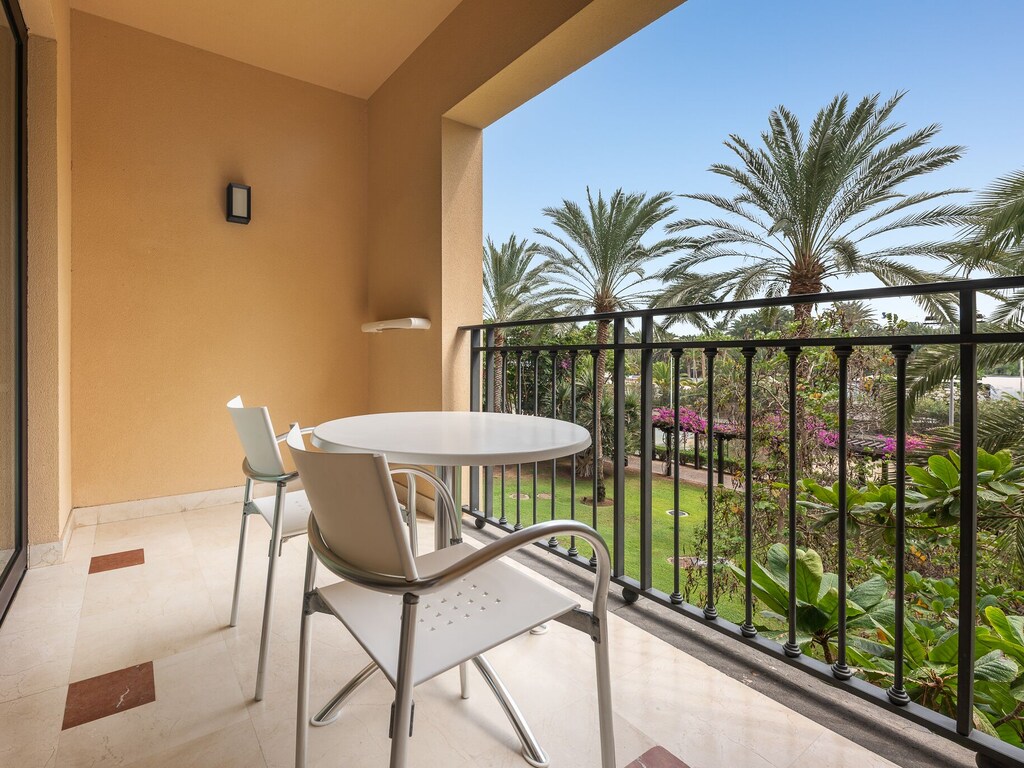Lopesan costa meloneras resort corallium spa & casino half boarding