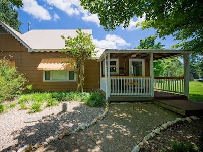 Oak Crest Cottages Treehouses Eureka Springs