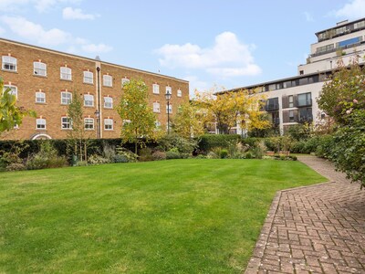 Stunning 1 Bed Flat Near London Bridge London Borough Of