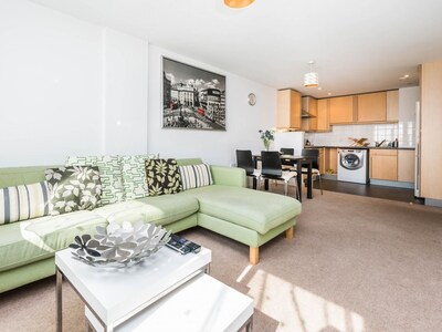 Fantastic 1 Bed Flat Stratford London Borough Of Newham
