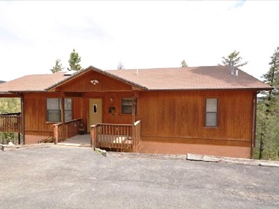 New Mexico Mountain Retreat Three Bedroom Cabin Ruidoso