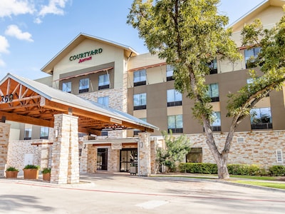 Courtyard By Marriott New Braunfels River Village New Braunfels