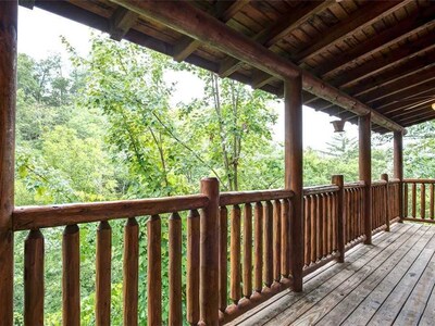 Bear Creek Lodge Covered Bridge Five Bedroom Cabin Pigeon