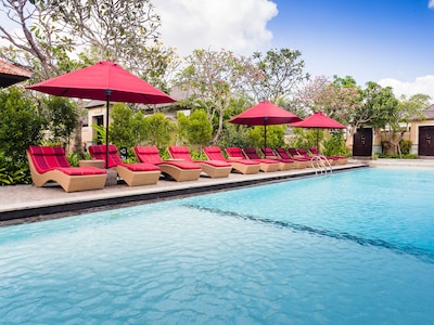 Aldeoz Grand Kancana Villa Bali Kuta
