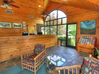 Howard Johnson By Wyndham Downtown Gatlinburg Gatlinburg