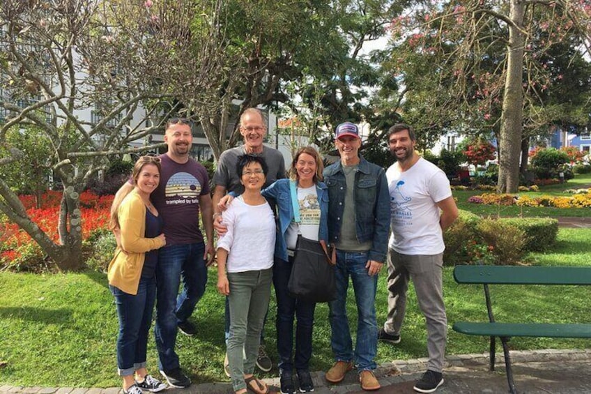 Small groups and personalized food tours in Azores.