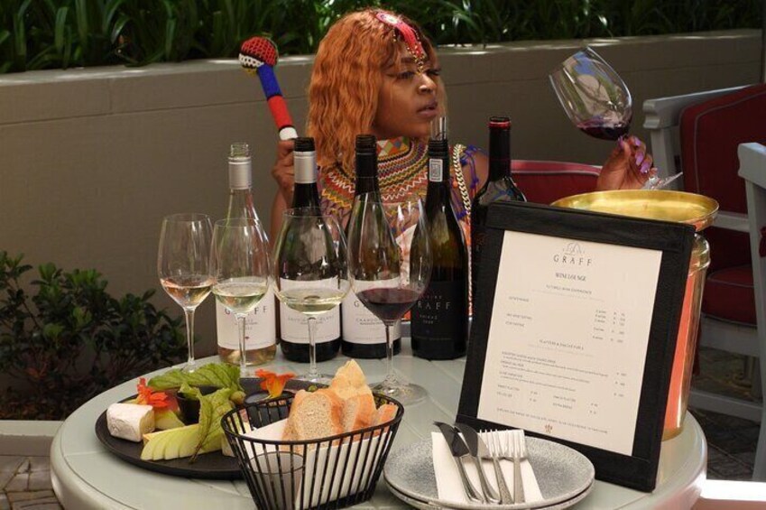 Stellenbosch and Franschhoek 20 Wine Tasting & Lunch & Tasting Fees Shared Tour