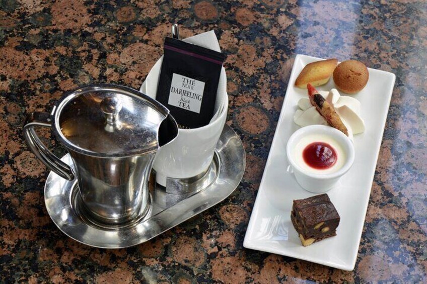 Breakfast at Grand Café dès Negociants