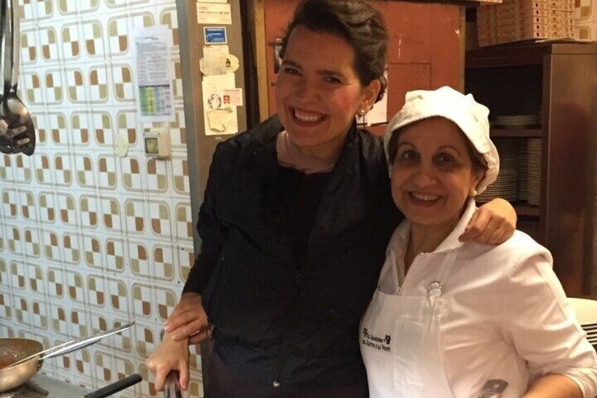 Rome Food Tour - Unlimited Food & Free-Flowing Fine Wine (Barolo)