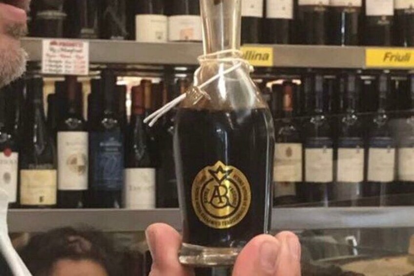 Rome Food Tour - Unlimited Food & Free-Flowing Fine Wine (Barolo)