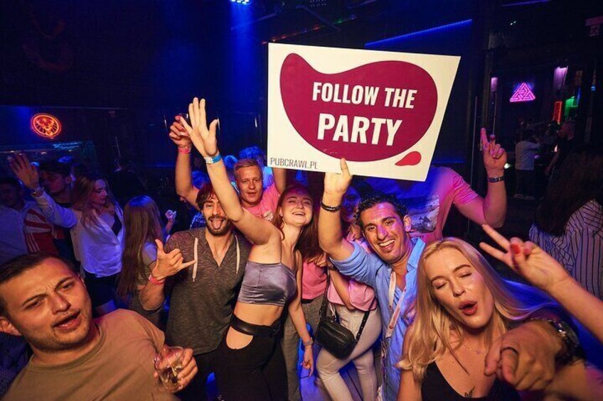 #1 Pub Crawl Warsaw with Premium Open Bar