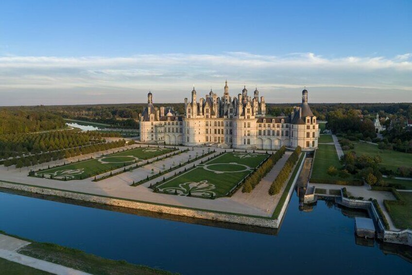 Day Tour of Chateaux of Chenonceau, Chambord & Caves Ambacia from Tours/Amboise