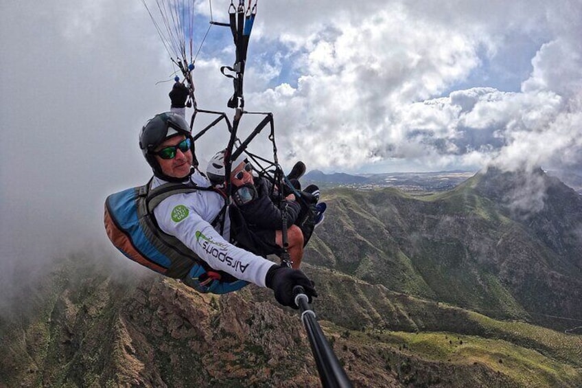 BRONZE tandem paragliding flight in South Tenerife, free pick up