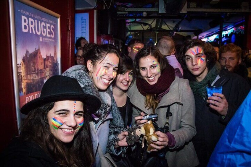 Original Berlin Pub Crawl and Nightlife Clubbing tour