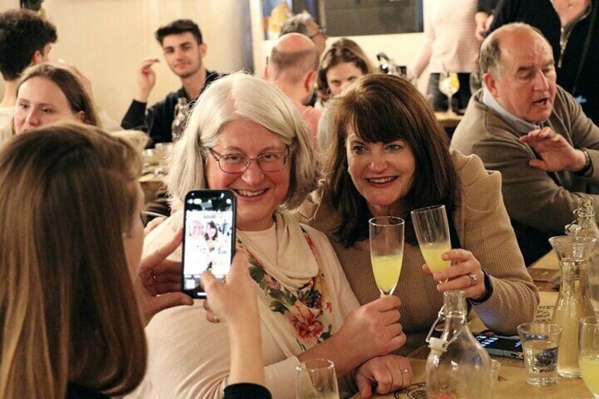 Hidden Rome Food Tour in Trastevere with Dinner and Wine