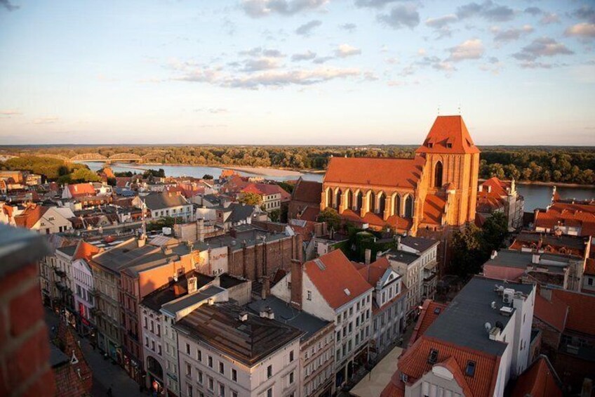Private walking city tour in Torun