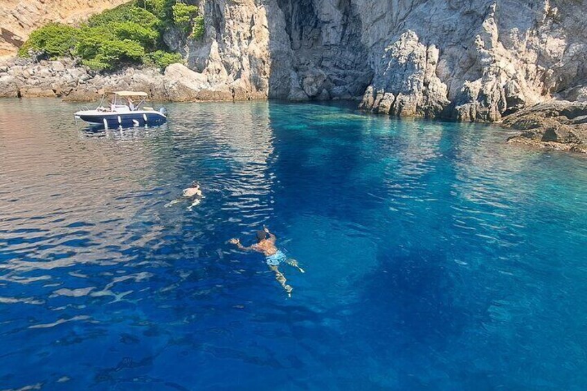 Blue Cave TOUR - drinks , snorkeling, beach - 4 hours small group