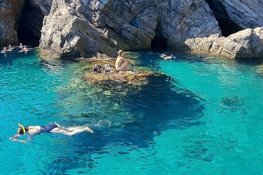 Blue Cave TOUR - drinks , snorkeling, beach - 4 hours small group