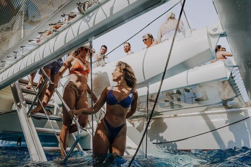Catamaran Cruise to Papagayo beaches, lunch and water activities