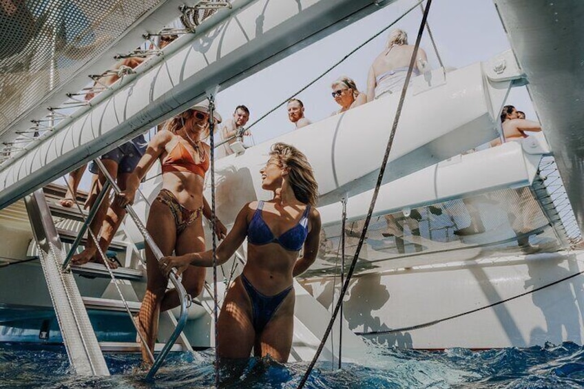 Catamaran Cruise to Papagayo beaches, lunch and water activities