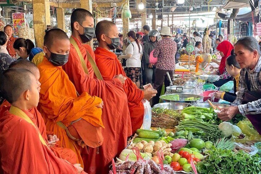 Full day group tour,bamboo train,bat cave, small villages,snacks