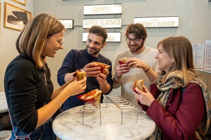 Milan: Aperitivo & Street Food Tour Delights by Do Eat Better