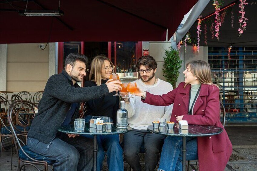 Milan: Aperitivo & Street Food Tour Delights by Do Eat Better
