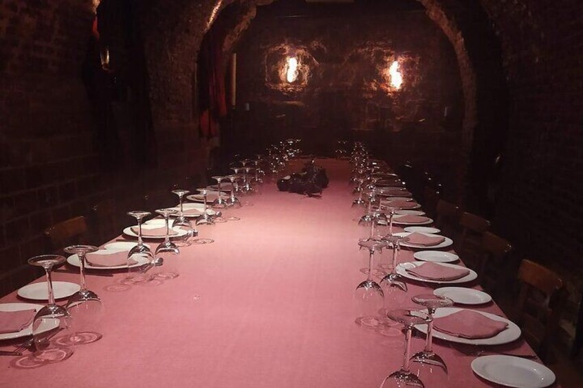 Spain Tapas and Wine-Tasting Tour