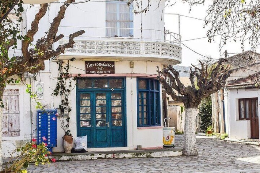 Mythical Escape: Cave of Zeus & Knossos Palace with Lassithi Plateau from Chania