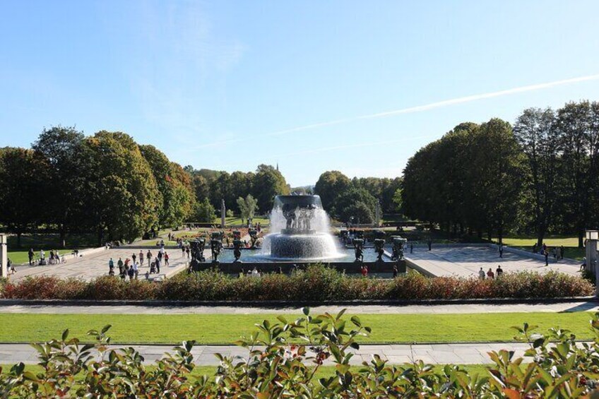 Vigeland Sculpture Park - the Fountain 