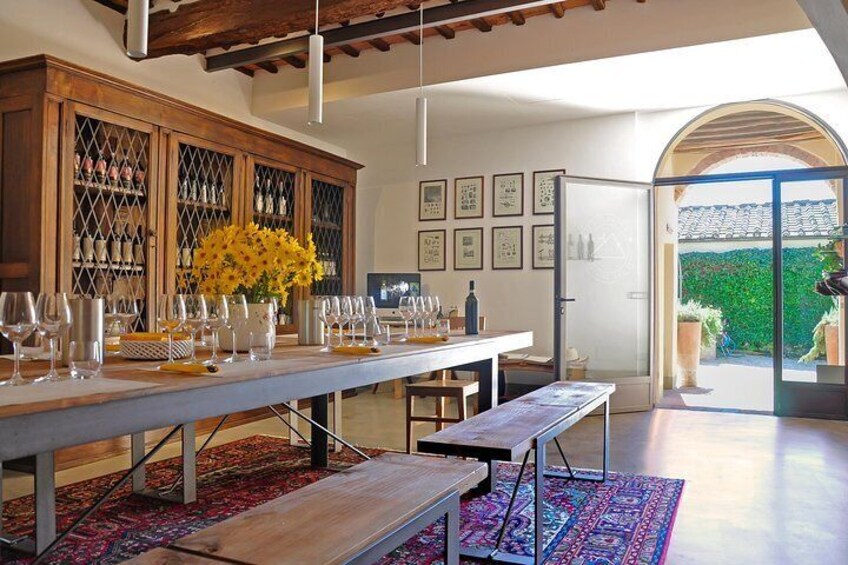 Our equipped Tasting Room where we taste our organic wines