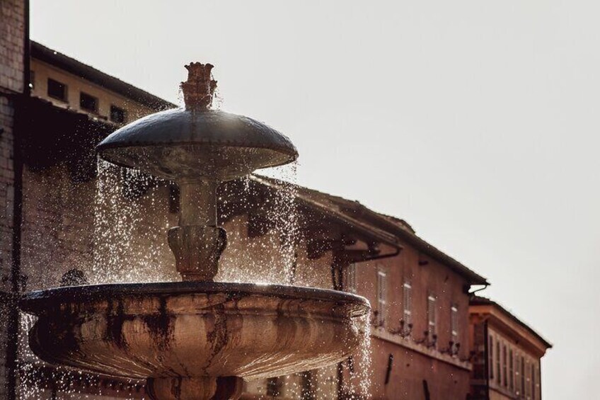 Small Group Tour of Assisi and St. Francis Basilica visit