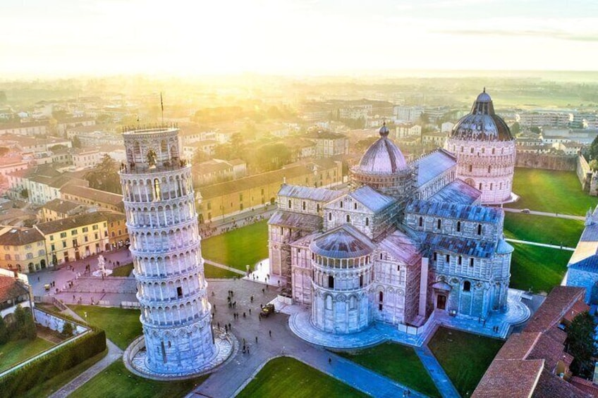Semi Private Cinque Terre and Pisa Leaning Tower Tour from Florence