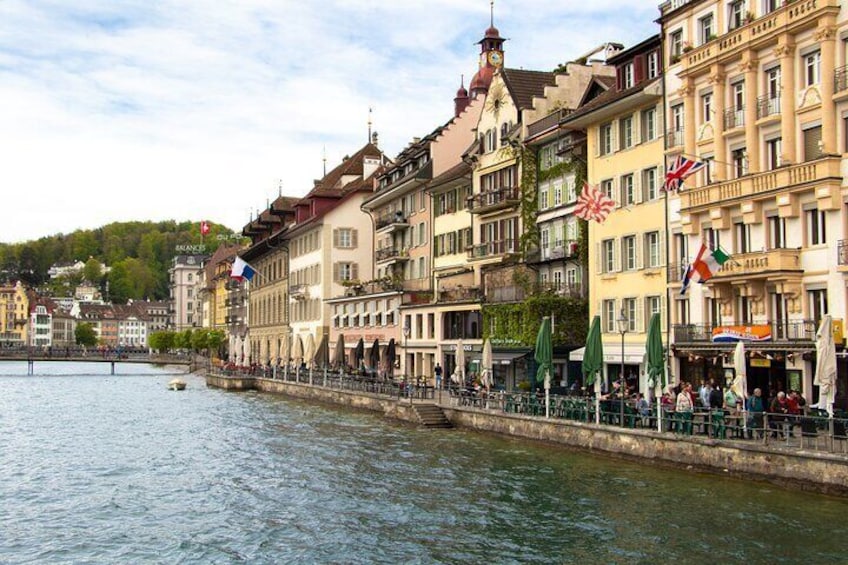 Exclusive Private Guided Tour through the History of Lucerne with a Local