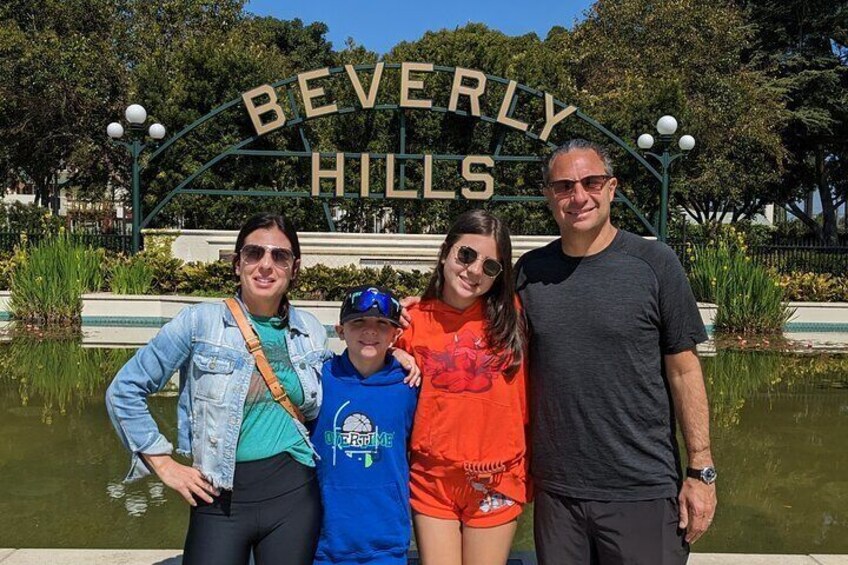 Luxury EV SUV Tour of Los Angeles with hotel pickup