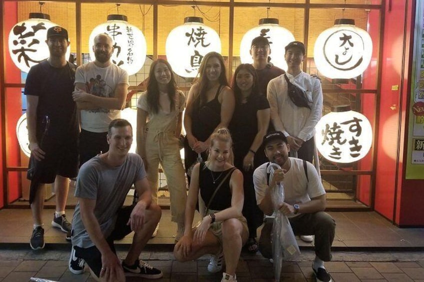 A satisfied group with a full stomach:)