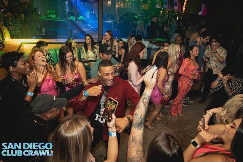 San Diego Club Crawl - Nightlife Party Tour