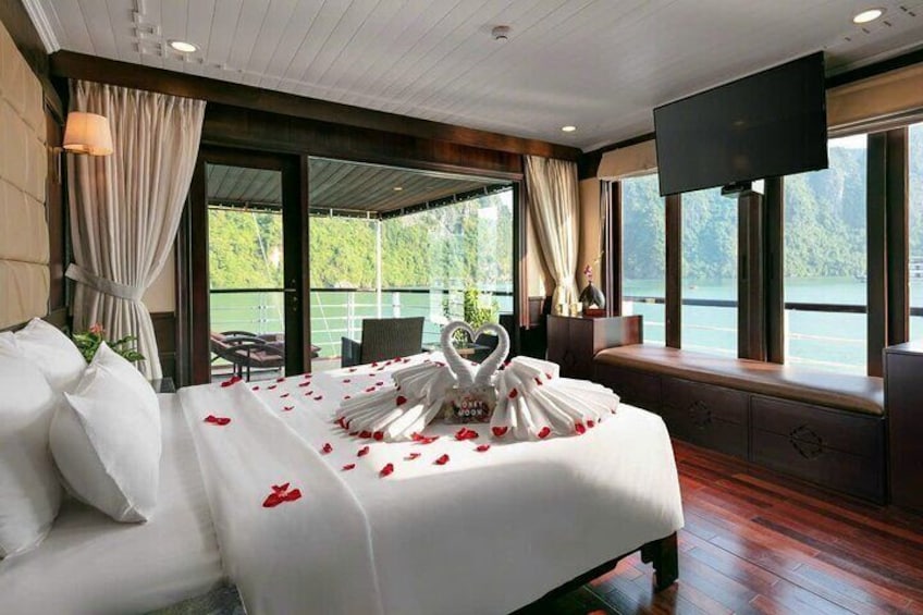 BEST SELLER- 2 Day/1 Night Cruise with All-Inclusive in Halong