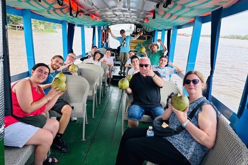 1-Day Mekong Delta Deluxe Tour: My Tho & Ben Tre (Max 10)