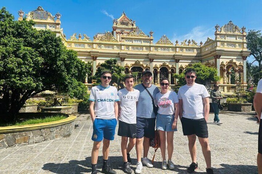1-Day Mekong Delta Deluxe Tour: My Tho & Ben Tre (Max 10)