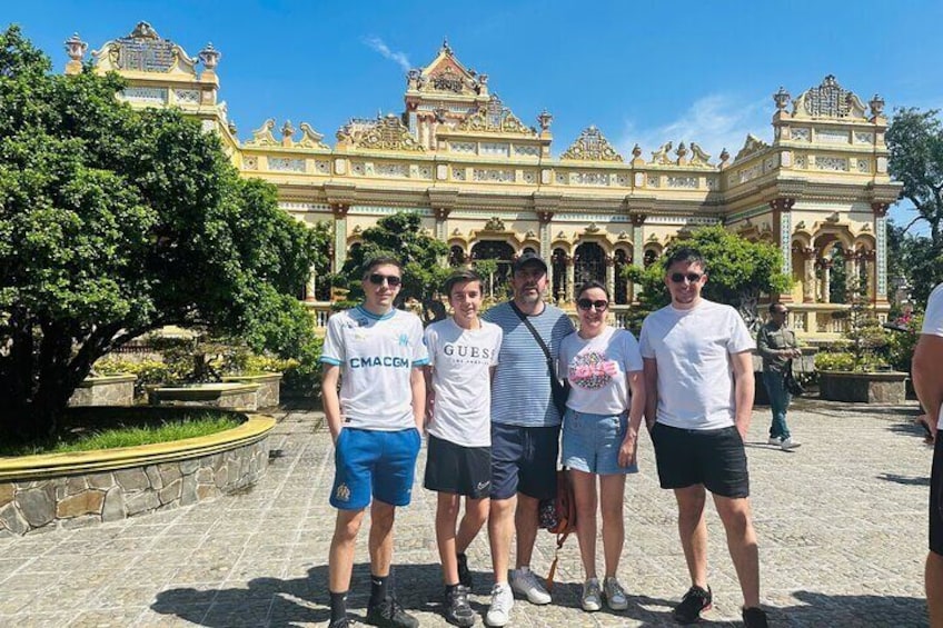 1-Day Mekong Delta Deluxe Tour: My Tho & Ben Tre (Max 10)