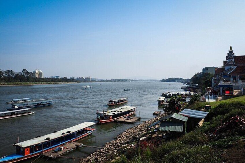 Chiang Rai : Small-Group Day Trip from Chiang Mai City with Golden Triangle 
