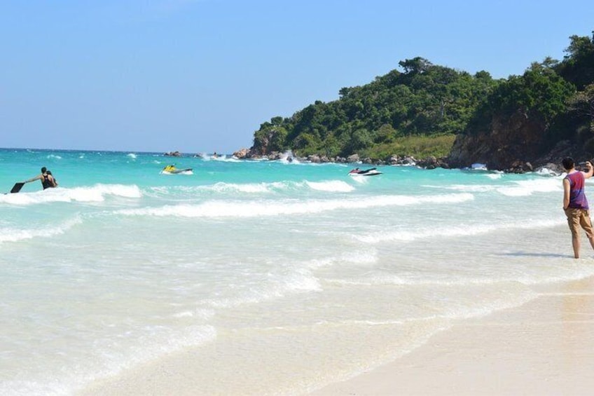 Half-day Coral Island Join Tour with Lunch from Pattaya